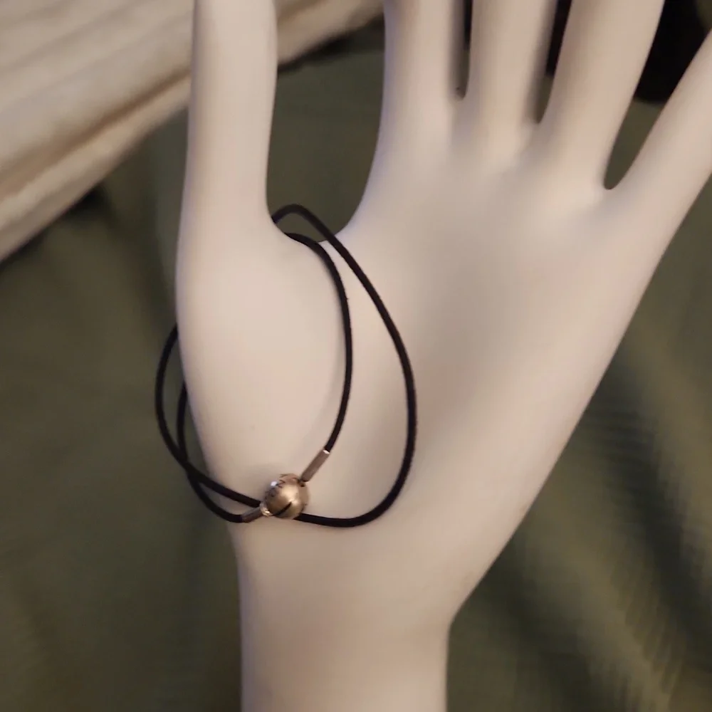 Pandora leather cord bracelet - Picture 4 of 4